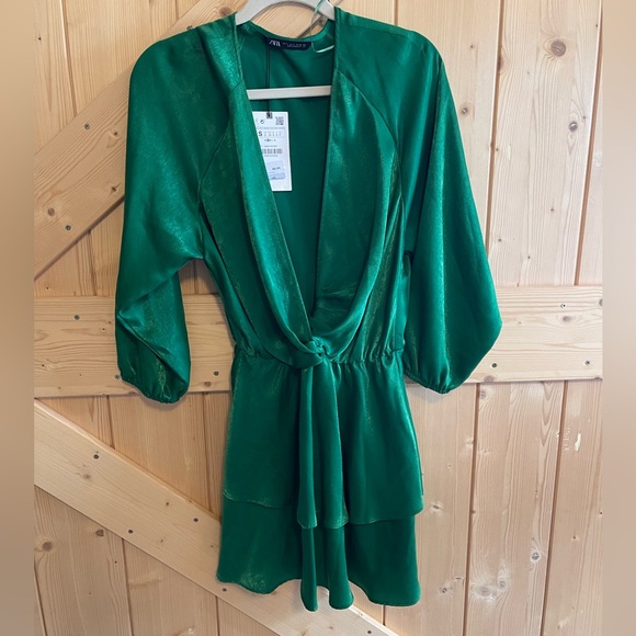 NWT Zara Green Dress - Picture 1 of 2